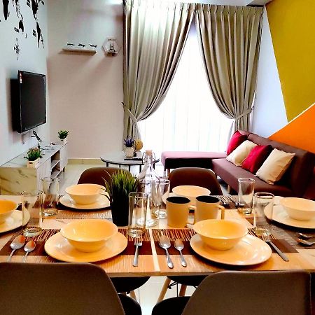 Alanis Residence 7 Pax @ Sepang Klia Kota Warisan Buitenkant foto